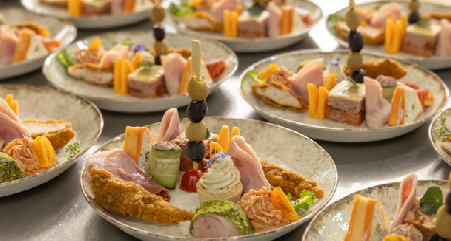 Mumbai Based Corporate Catering Services